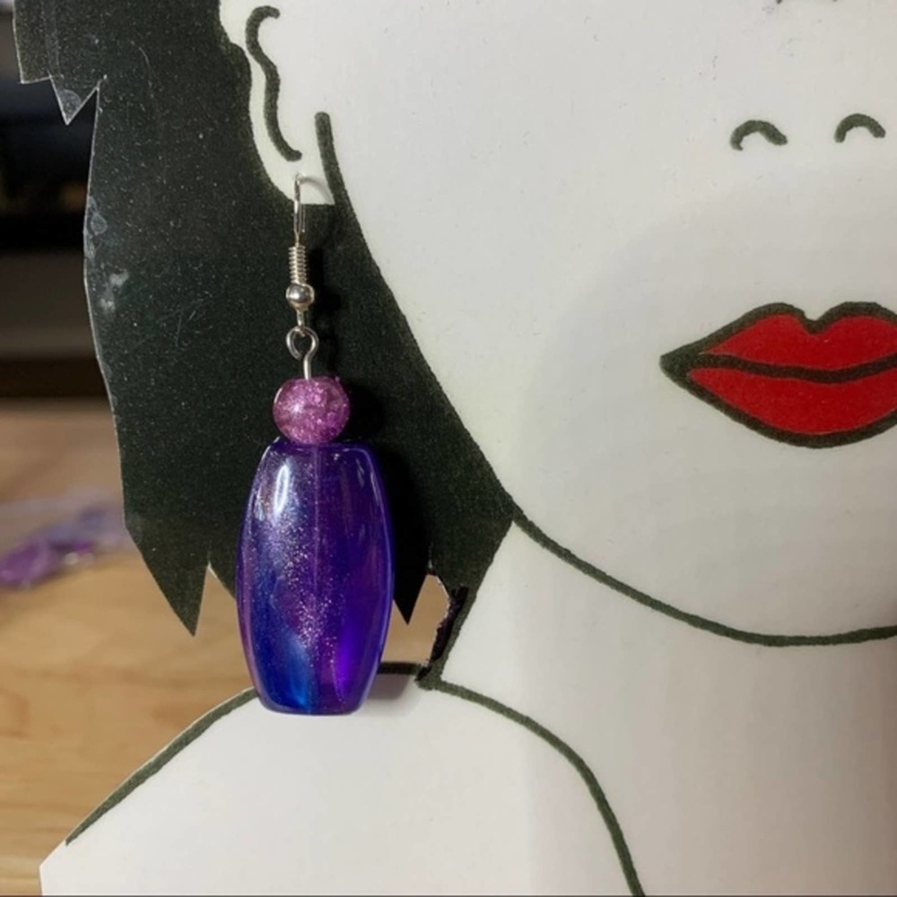 Hand crafted‎ Purple acrylic drop earring Hypoallergenic hoops lighteeight